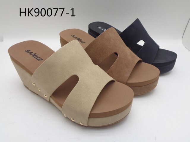 Casual sandals product photo